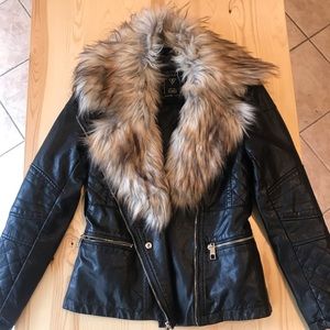 GUESS leather jacket with detachable fur liner!
